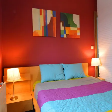 Cozy In باستونيا