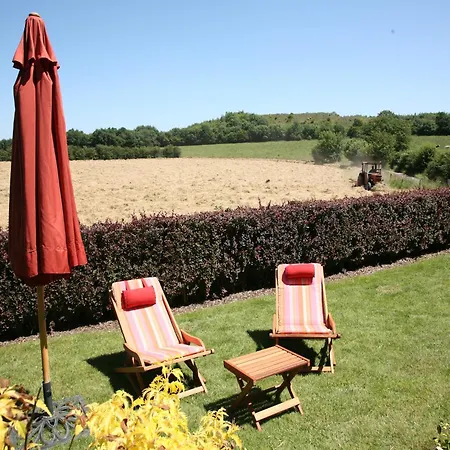 Dom wakacyjny Cozy In Bastogne